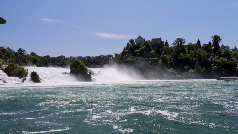 Chutes du Rhin — Spectacle naturel incontournable 🇨🇭