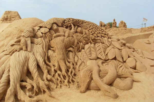 Sand City — La plus grande exposition de sculptures de sable du monde 🏖️🎨