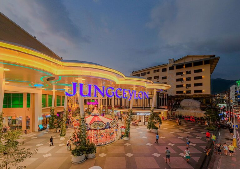 Jungceylon — Le centre commercial au cœur de Patong