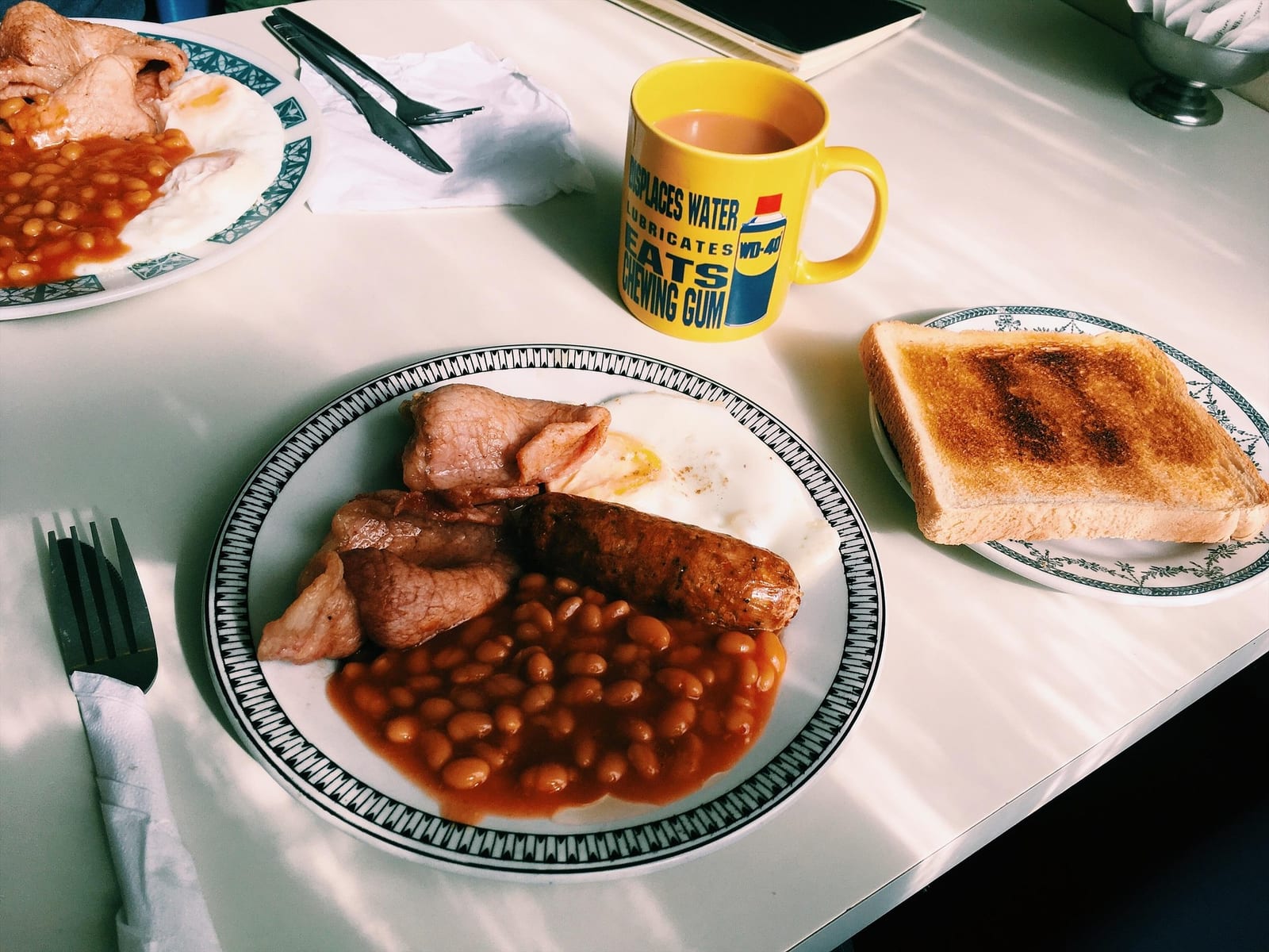 Le Full English Breakfast