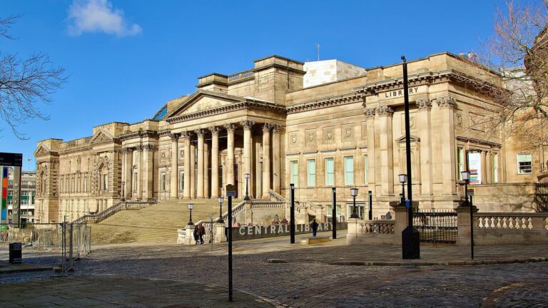 Liverpool — Musées gratuits et docks au bord de la Mersey