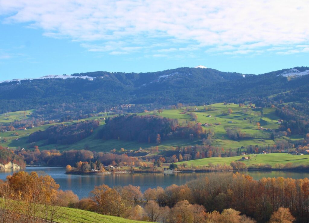 Région de Gruyère — Château, chocolat & nature 🍫