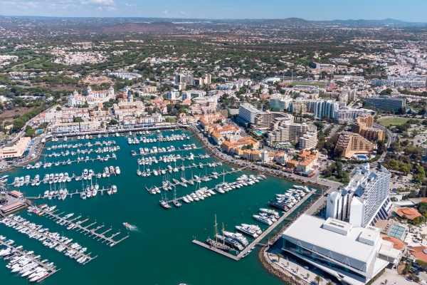 Vilamoura — Marina chic, plages dorées et douceur de vivre en famille ⚓🌴