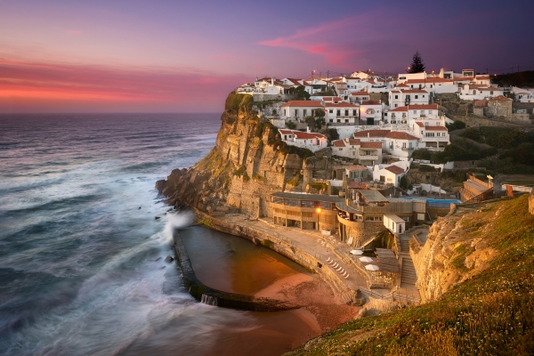 Azenhas do Mar — Village accroché aux falaises 📸